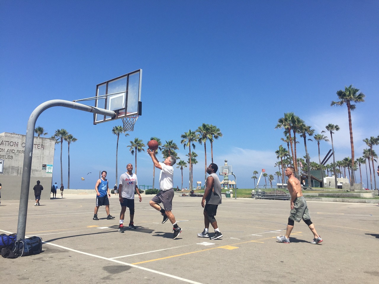 NBA热血激战，赛场上的激情碰撞