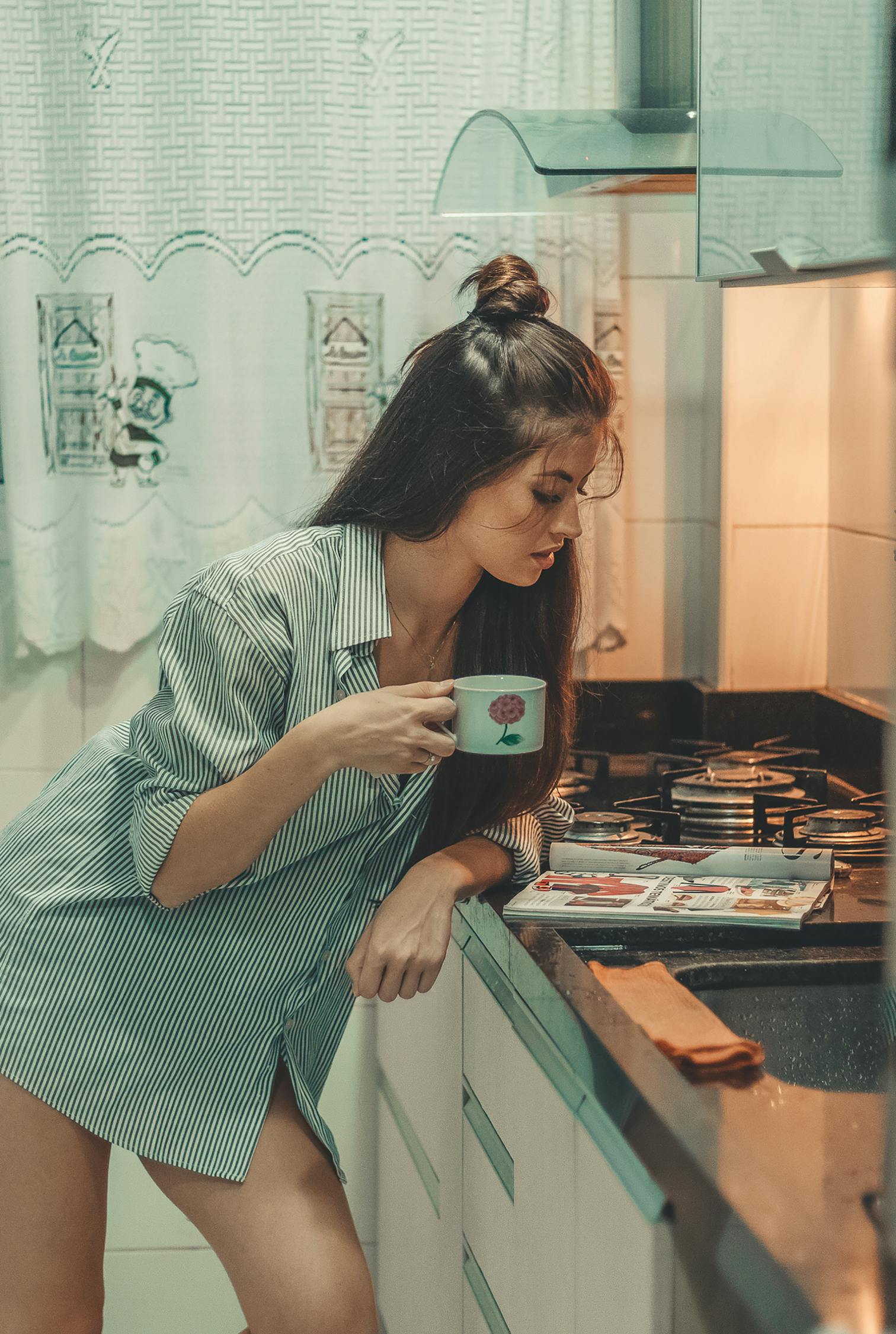 胡先煦最新写真，展现青春活力的独特魅力
