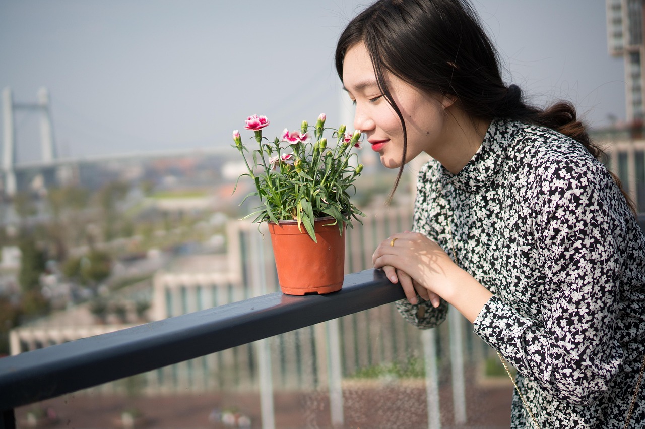 女人天下的演员，荧幕背后的魅力探索